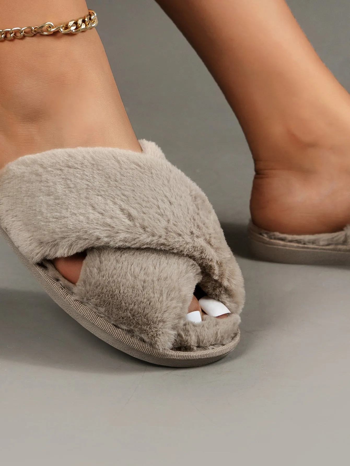 Fuzzy Criss Cross Bedroom Slippers