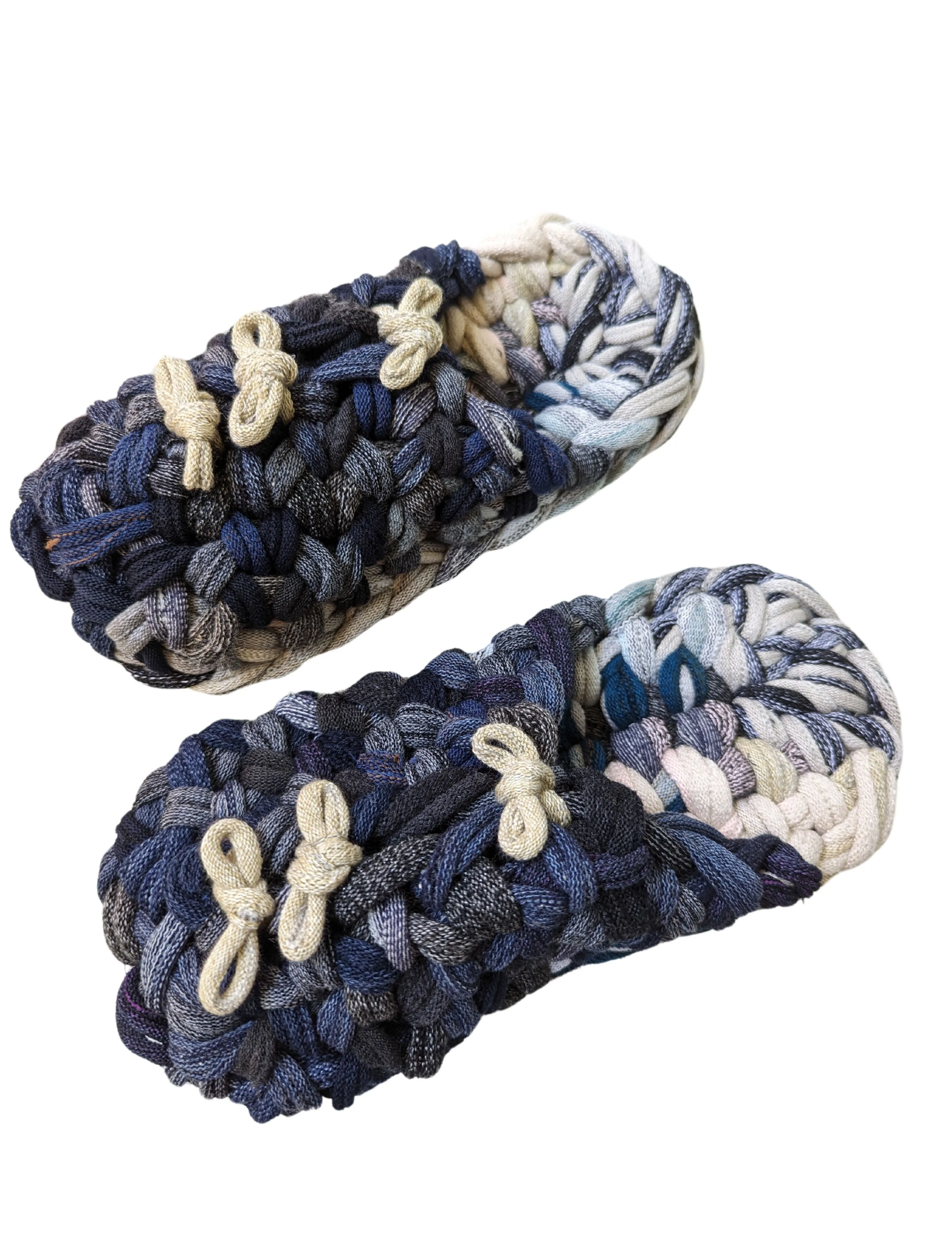 Medium | Knit up-cycle slippers 2024-M49 [Medium]