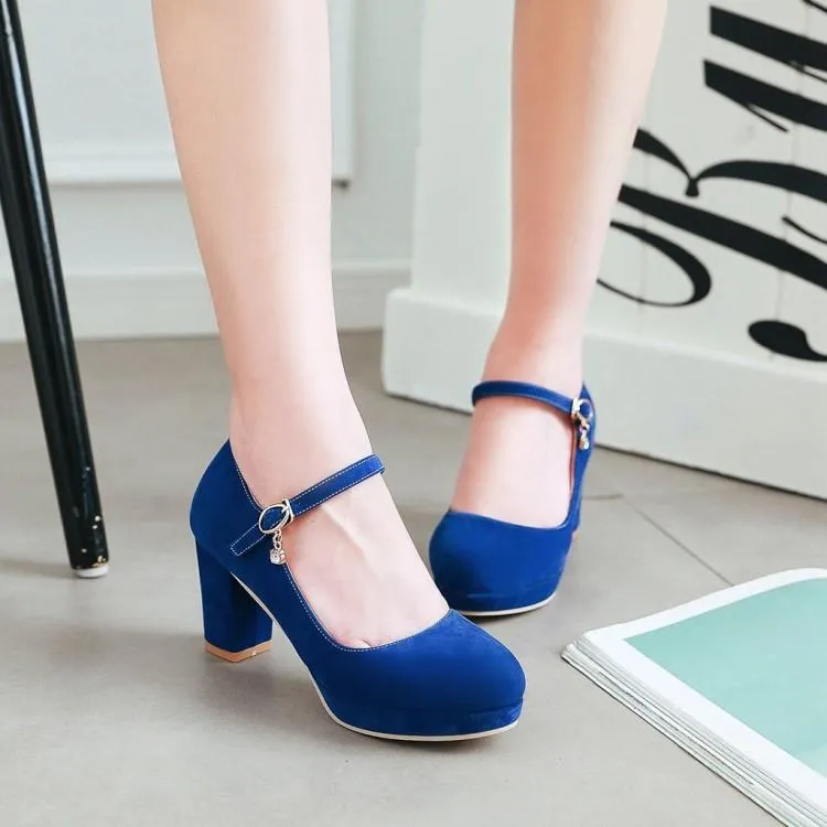 Women closed toe pendant buckle strap chunky heels