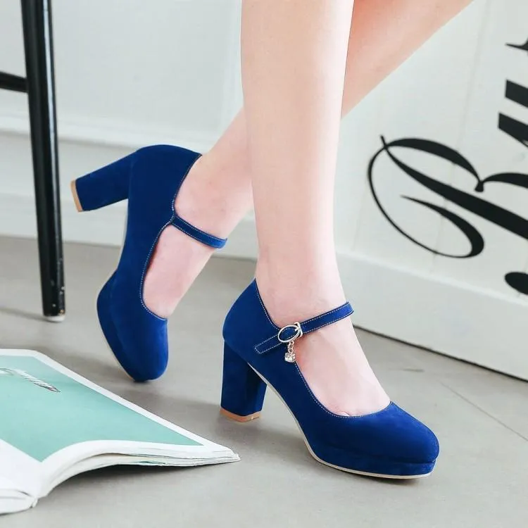 Women closed toe pendant buckle strap chunky heels