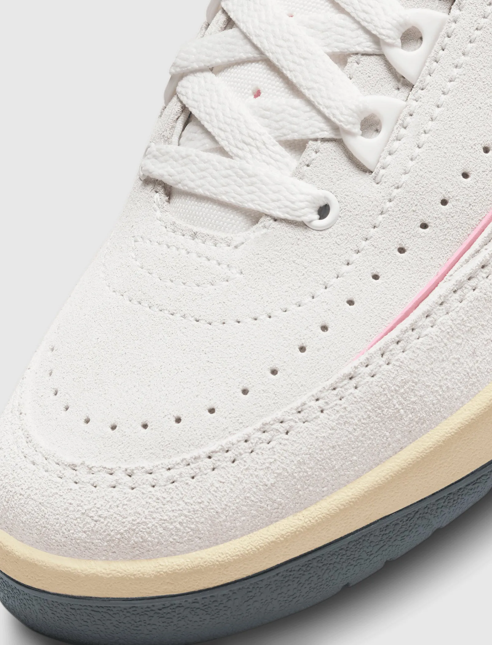 WOMEN'S AIR JORDAN 2 RETRO "SOFT PINK"